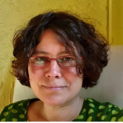 Daniela Koppe, Chemnitz
Vorsitzende, Verantwortliche für die Länderarbeit

Tätigkeit / derzeitiges Arbeitsfeld:
Musiktherapeutin im Autismuszentrum Chemnitz
 
Berufliche Abschlüsse und Qualifikationen:
staatlich anerkannte Erzieherin
staatlich anerkannte Heilpädagogin
Musiktherapeutin (DMVS e.V.)