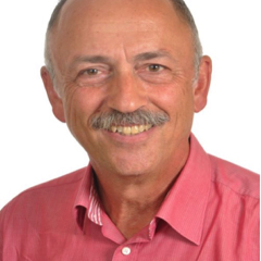 Dipl.-Psych. Gerhard Landes; Jena
Stellvertretender Vorsitzender, Vertreter der DMVS
in der Bundesarbeitsgemeinschaft Musiktherapie (BAG-MT)

Tätigkeit / derzeitiges Arbeitsfeld:
Diplom-Psychologe und Musiktherapeut &nbsp;
in der orthopädischen Rehaklinik
der Waldkliniken Eisenberg
 
Berufliche Abschlüsse und Qualifikationen:
Diplom-Psychologe
Musiktherapeut der DMVS e. V. in den Fachbereichen Aktive Gruppenmusiktherapie und Regulative Musiktherapie